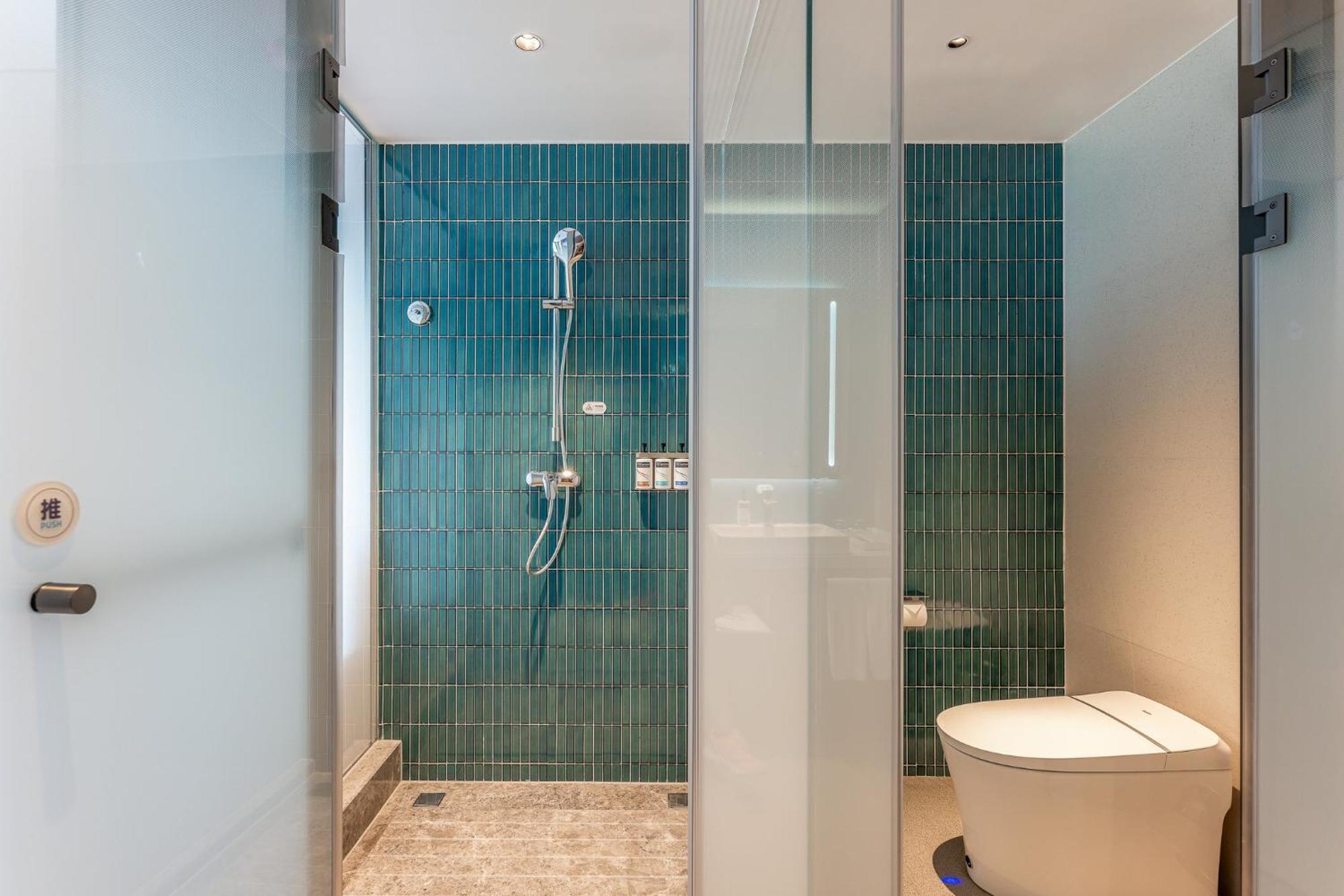Holiday Inn Express Taizhou City Center By Ihg Exteriör bild