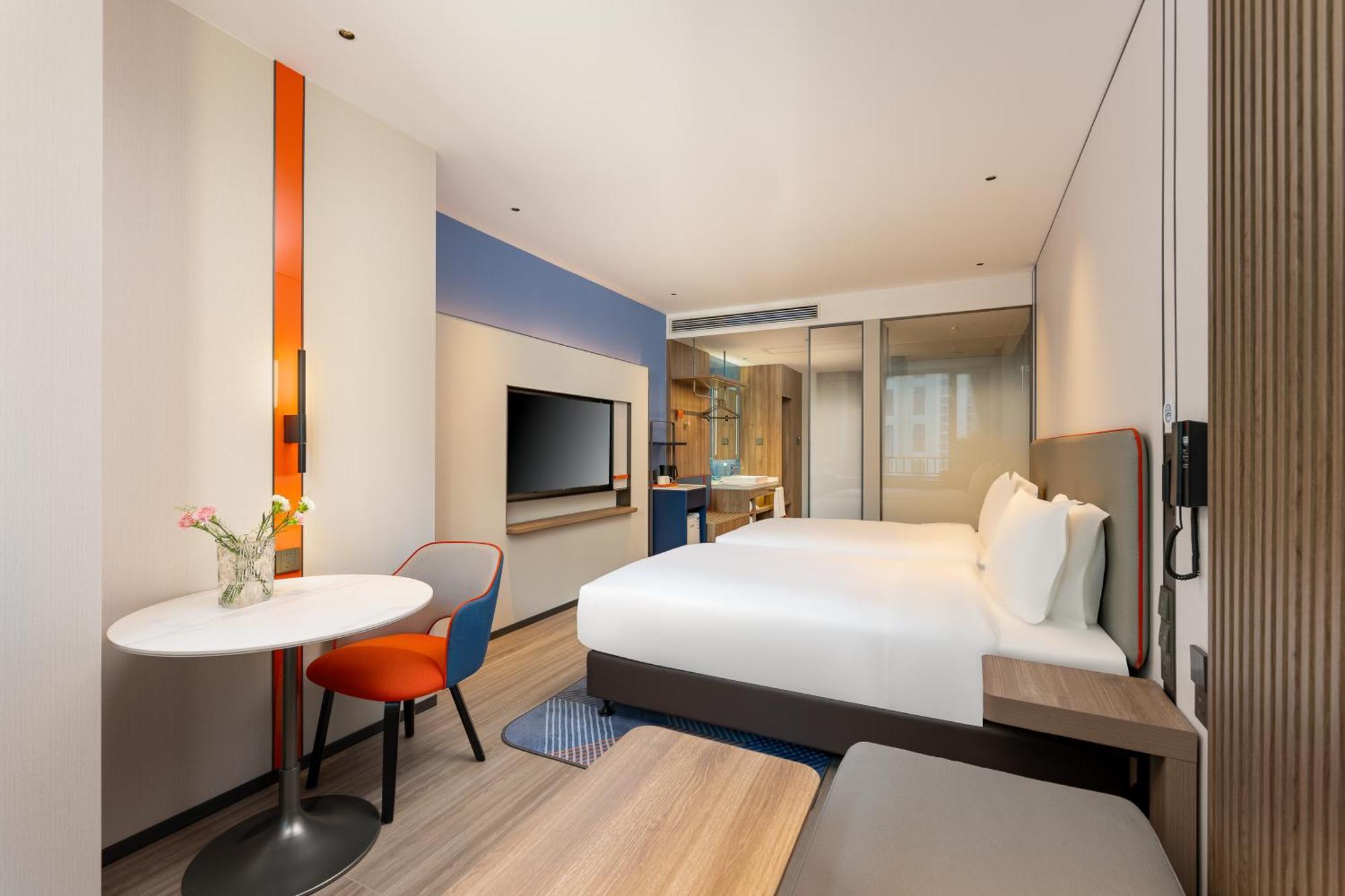 Holiday Inn Express Taizhou City Center By Ihg Exteriör bild